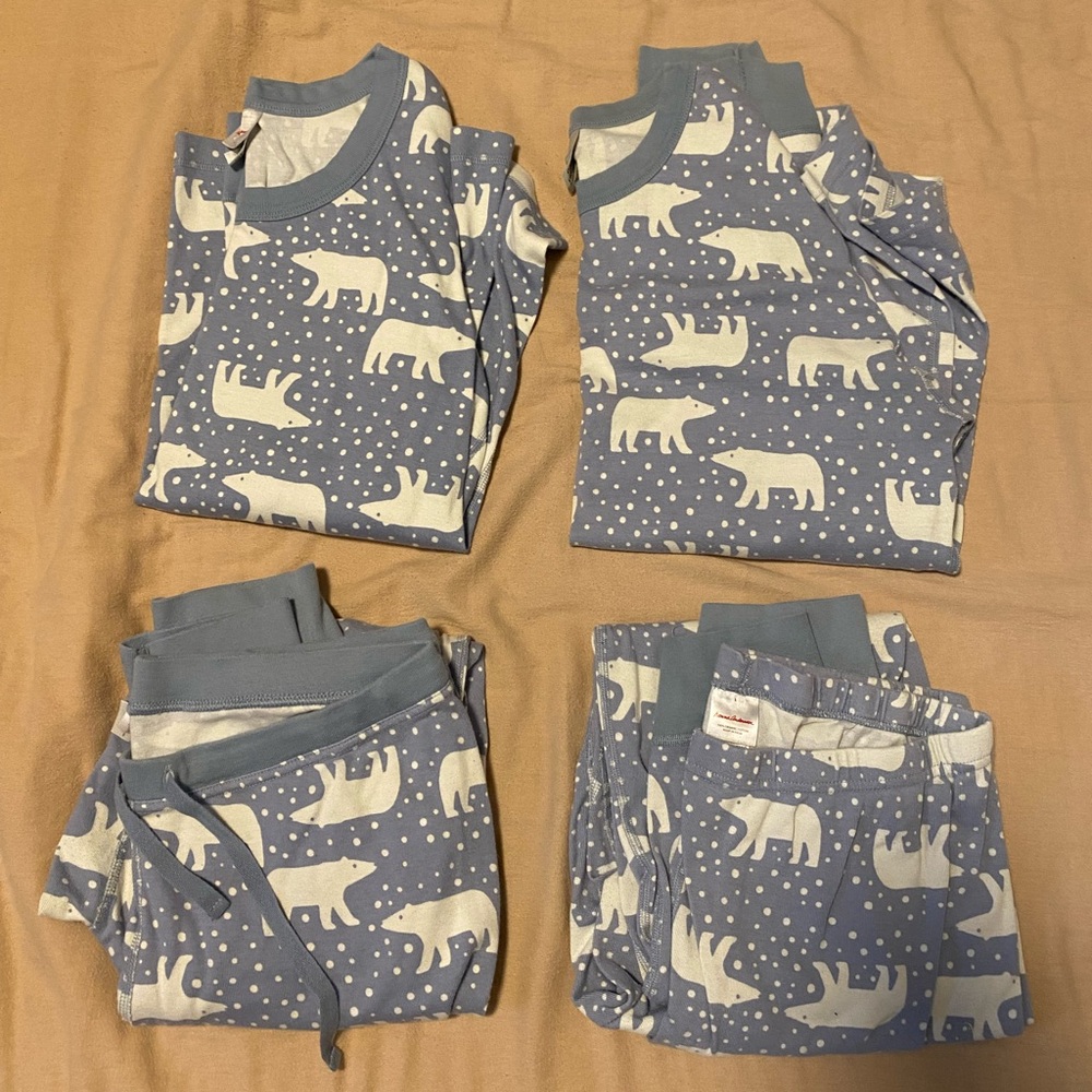 Hanna Andersson Pajamas - size large